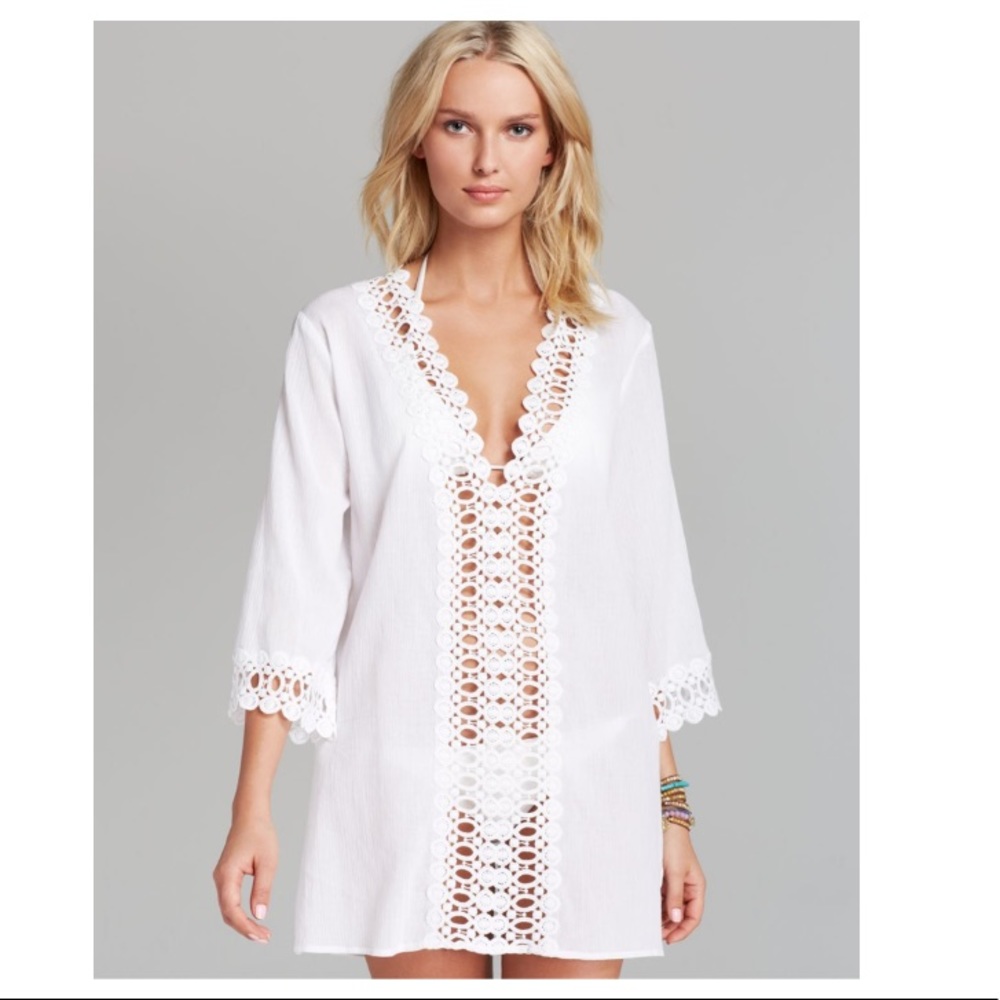 La Blanca peep show crochet trim cove up
